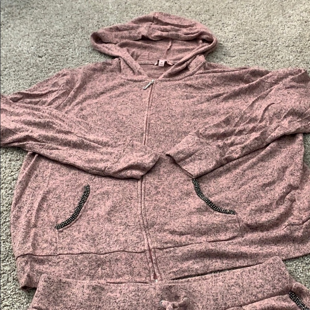 Used joint couture set